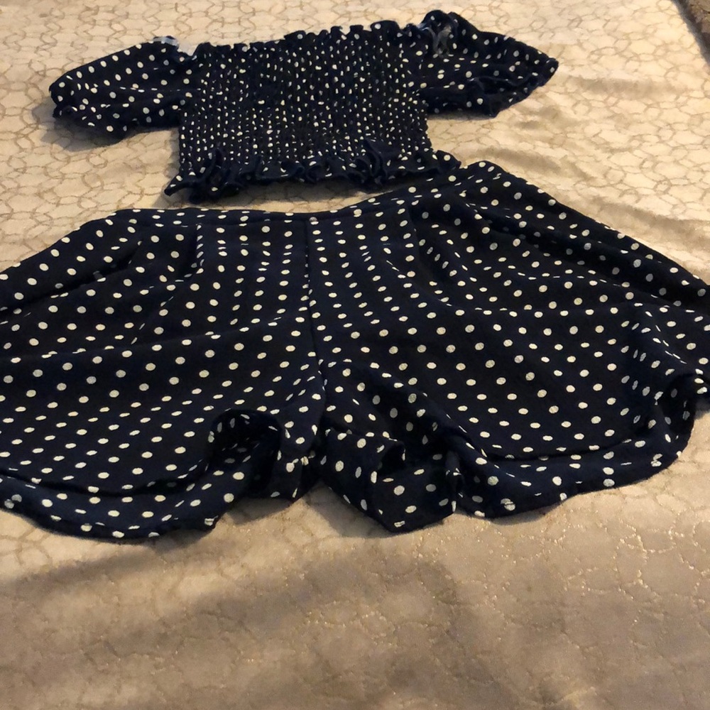 Two piece set